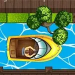 Thuyền vàng đang đi trên con kênh xanh giữa cây cối xanh tươi