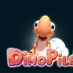 Một chú khủng long hoạt hình đáng yêu đứng trước một quả trứng với dòng chữ DinoPiler ở phía dưới