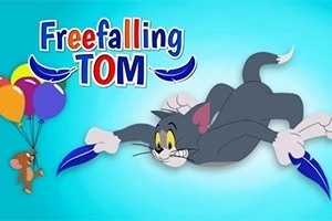Hình ảnh cho thấy một nhân vật mèo đang rơi tự do trong không trung, tay cầm lông vũ xanh, với một nhân vật chuột cầm chùm bóng bay ở phía trên bên trái