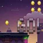 Nhân vật xúc xích đang chạy trên mái nhà với hàng loạt đồng xu vàng và dòng chữ GO!