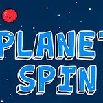 Chữ PLANET SPIN màu xanh nhạt trên nền xanh đậm với các hành tinh nhỏ màu đỏ và xanh lá