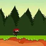 Một nhân vật ninja nhỏ mặc trang phục đen với dải băng đỏ chạy trên nền cảnh rừng có nhiều cây thông xanh